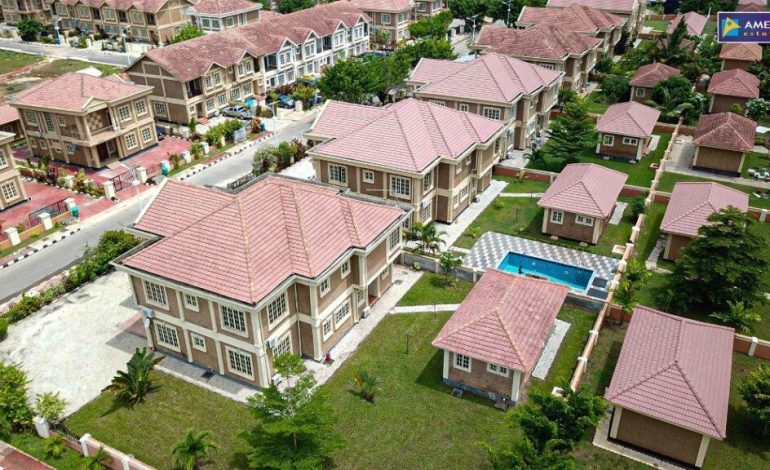 Recent data released by the Nigerian Institution of Estate Surveyors and Valuers (NIESV), Lagos branch, highlights a substantial upswing in land prices, activity, and interest within the Lagos property market