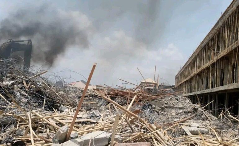 Six Dead as Two-Storey Building Collapses at Odu-Igbo Market